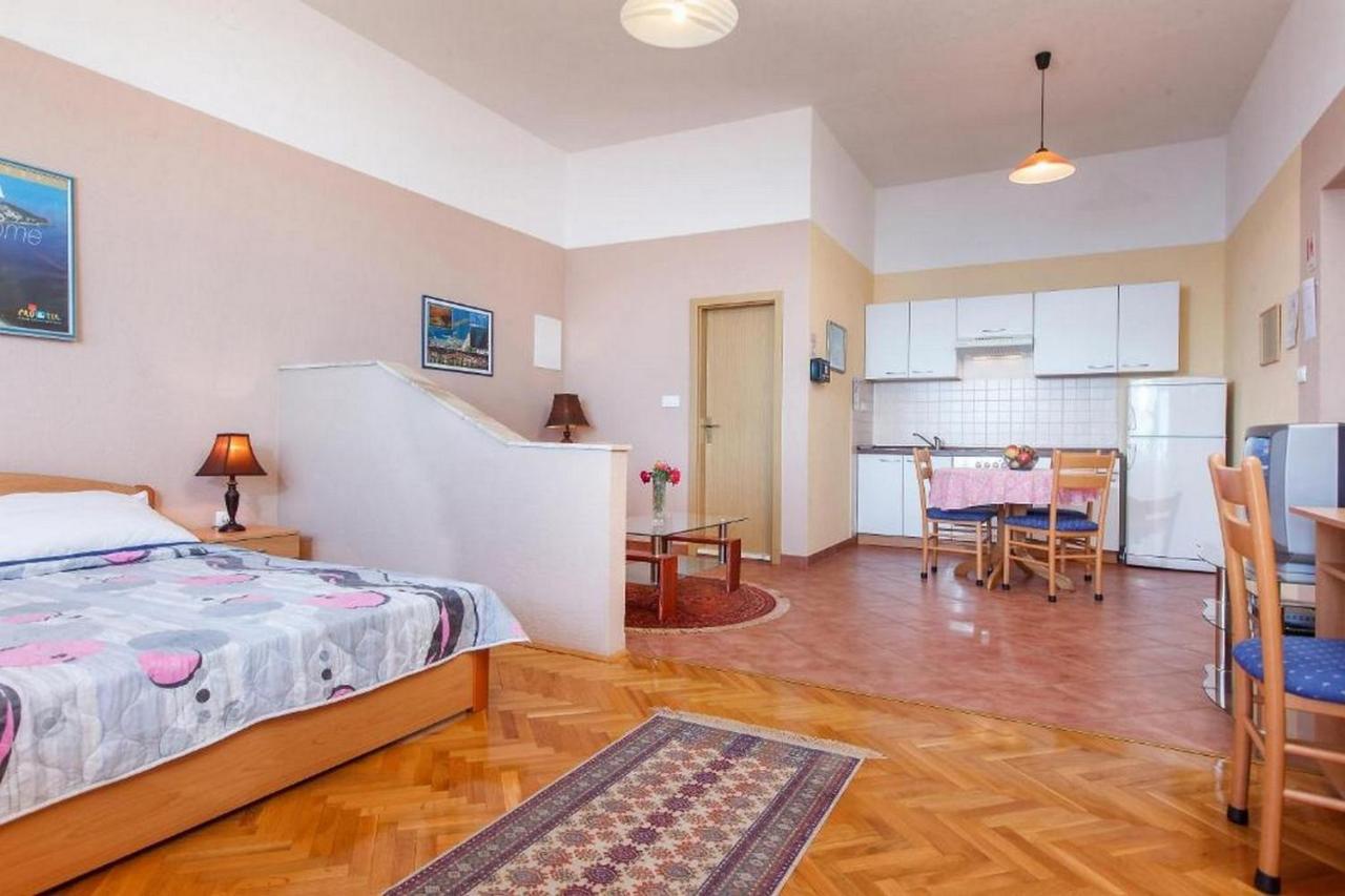 פודגורה Summerheaven Apartments מראה חיצוני תמונה